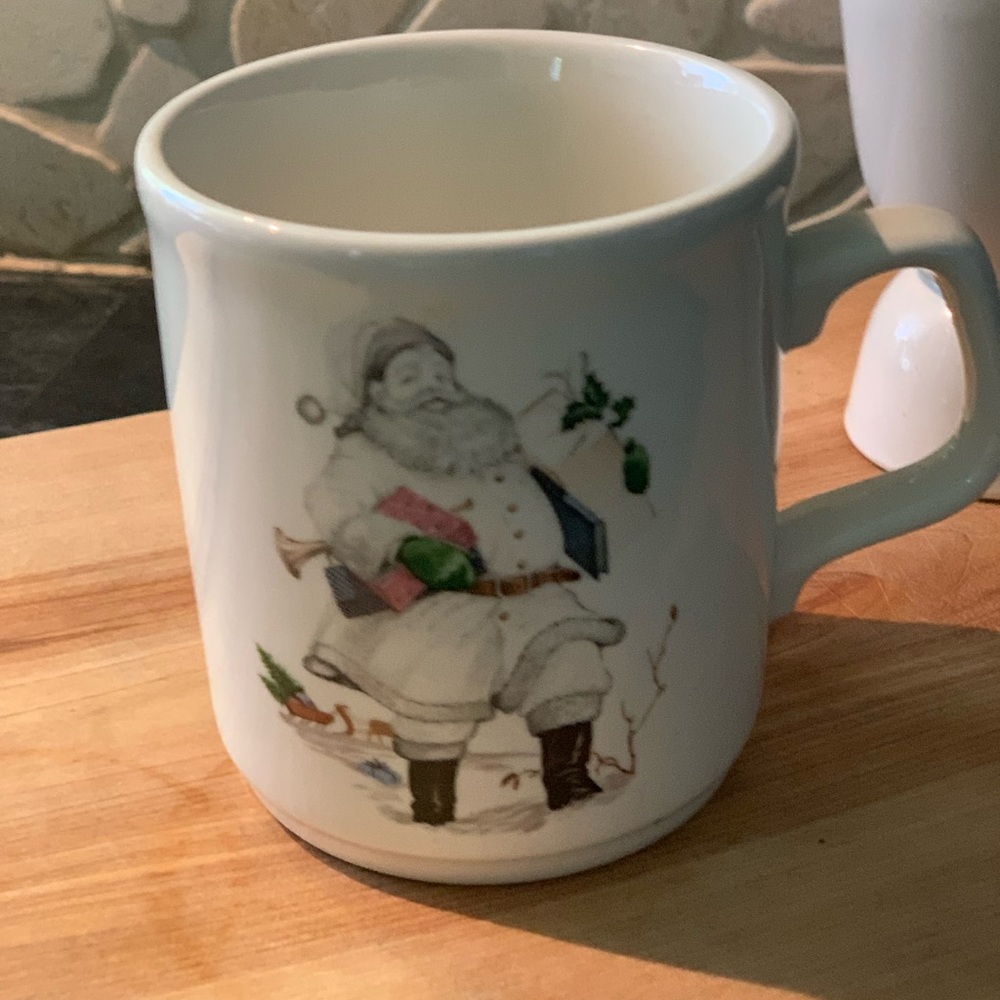 VINTAGE C & E | Decorated in Canada | Christmas Mug